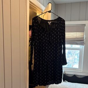 Black pleasant top style dress